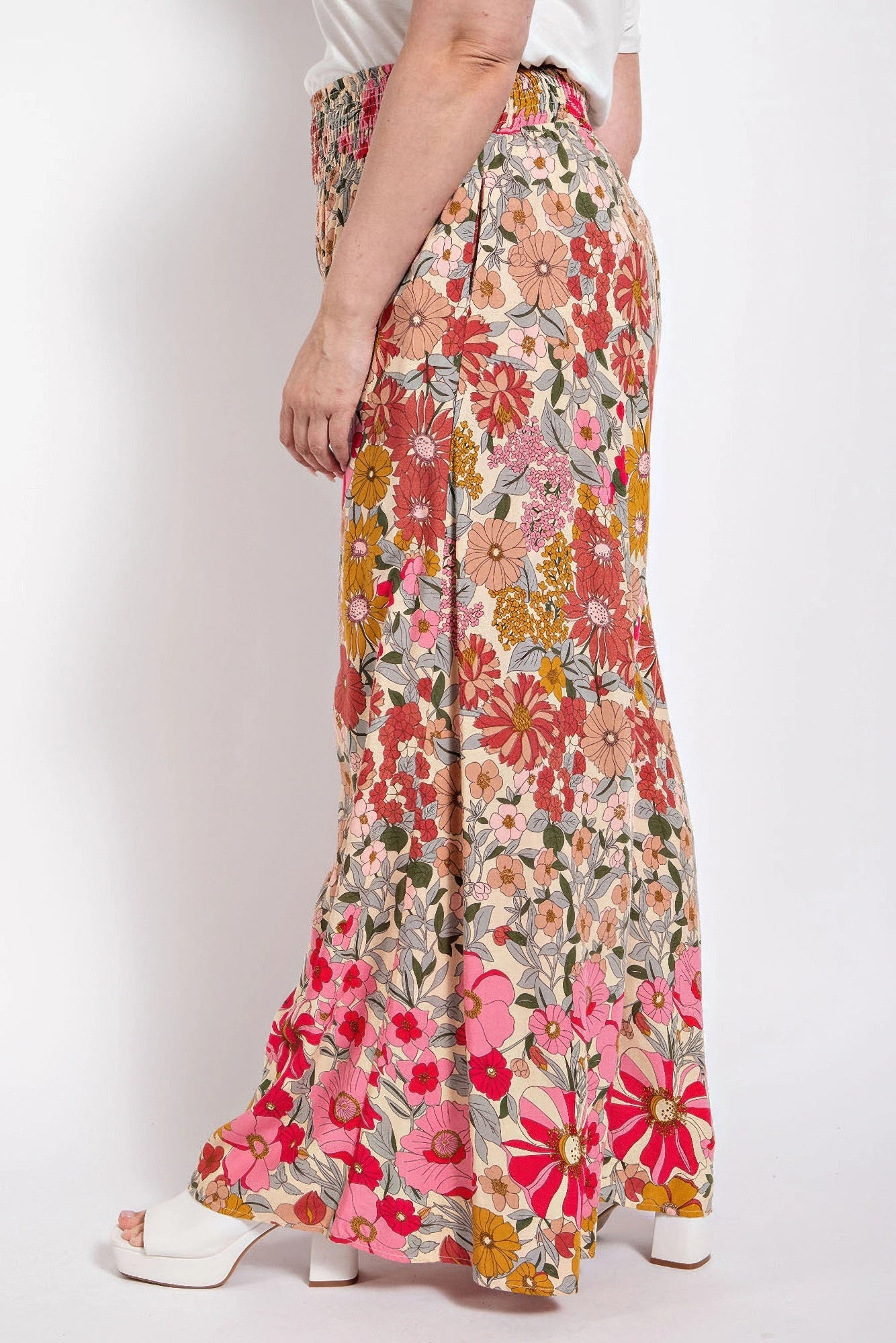 Flare Wide Leg And Waist Smocked Pants With Side Pocket