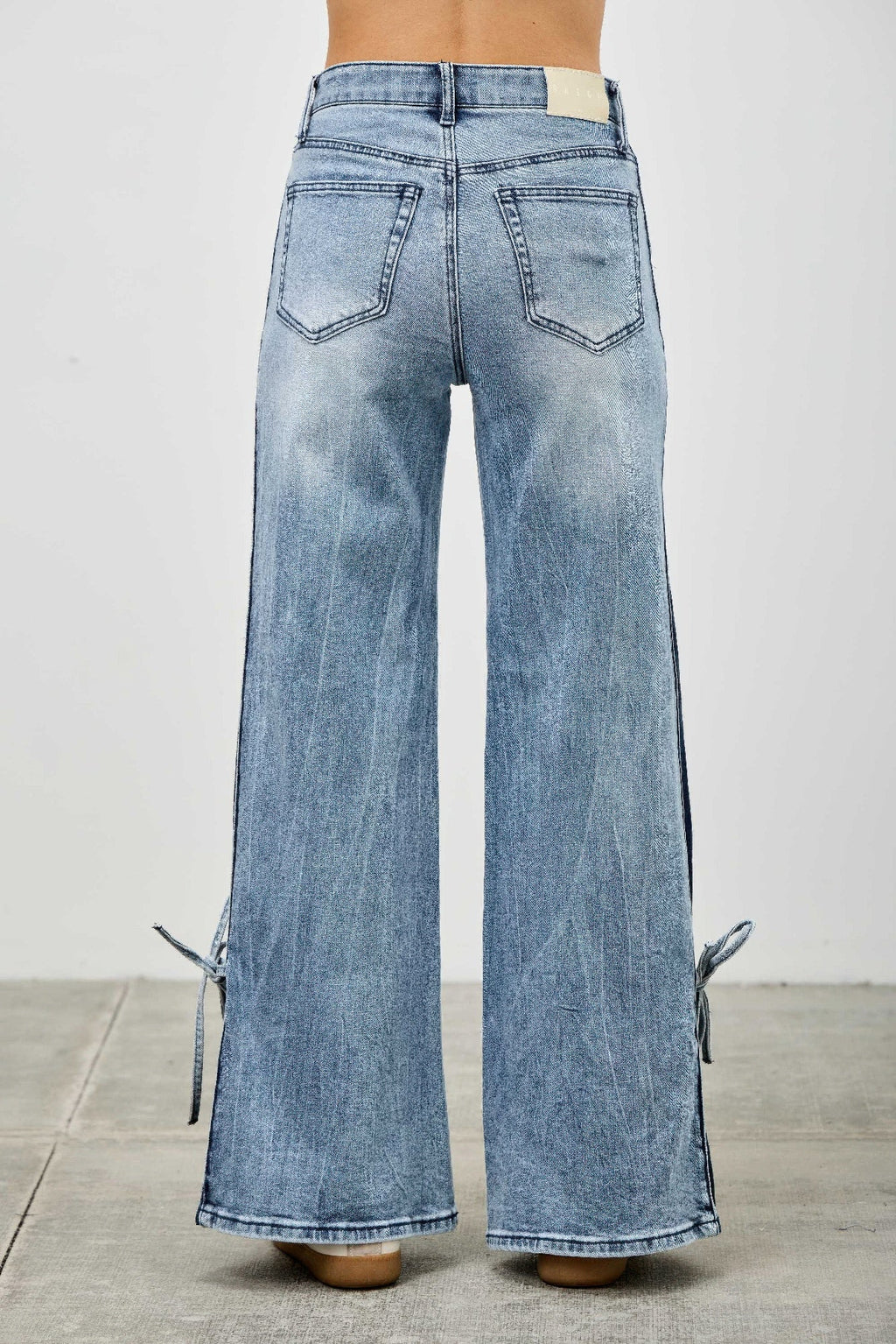 Mid Rise Contrast Wide Leg With Tie