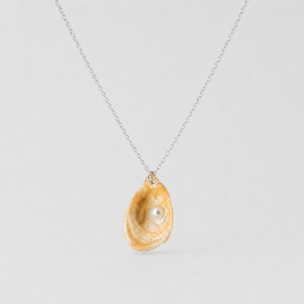 Oyster Shell Necklace - Taryn