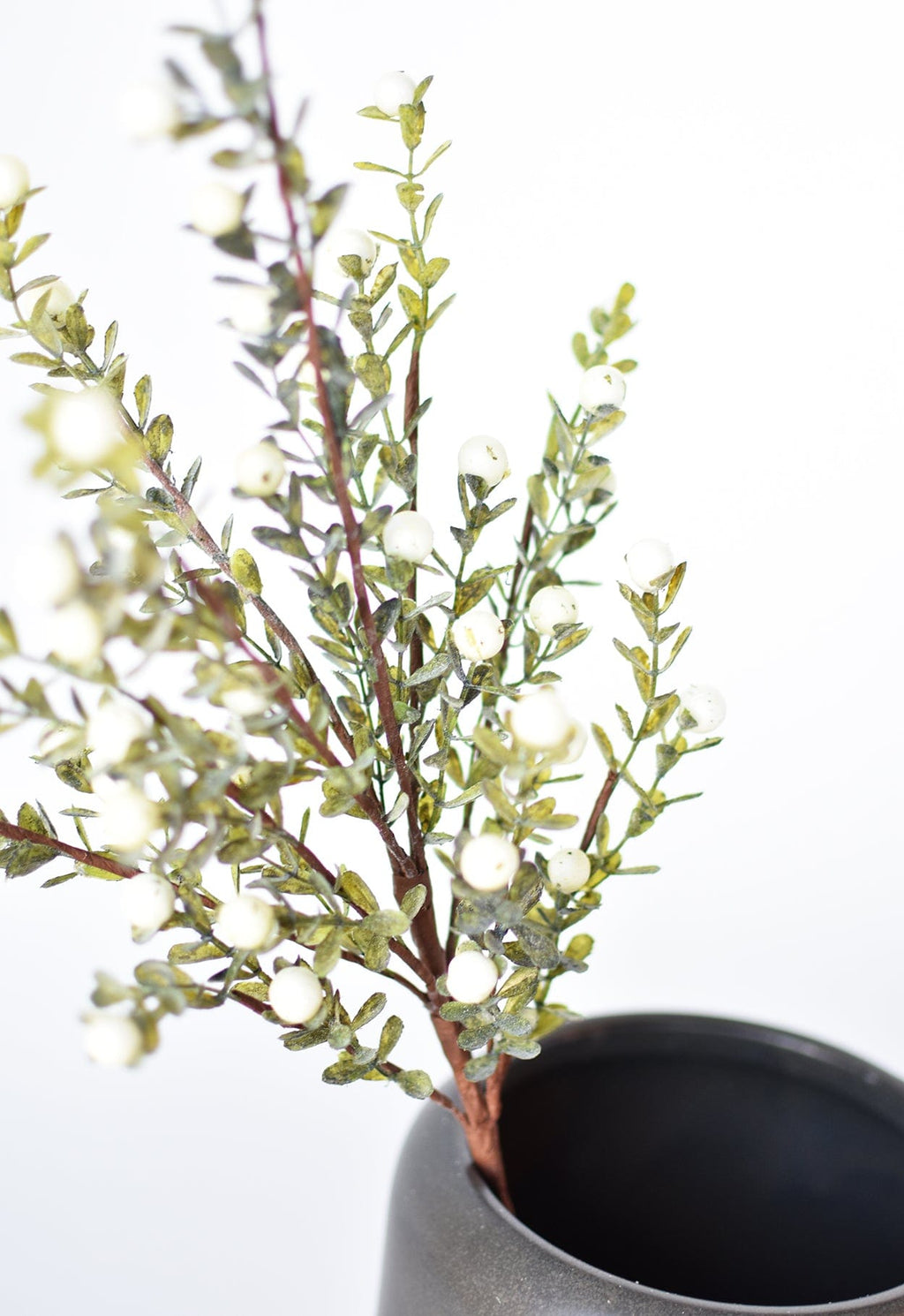 21” White Berry Boxwood Greenery Stem