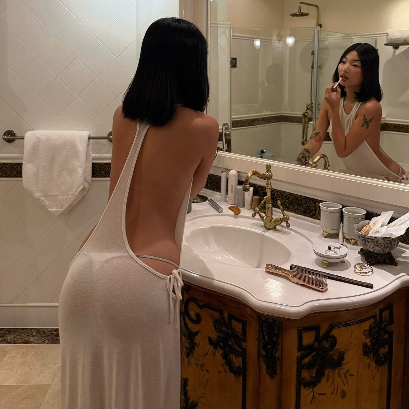 Ethna Backless Open Side White Maxi Dress