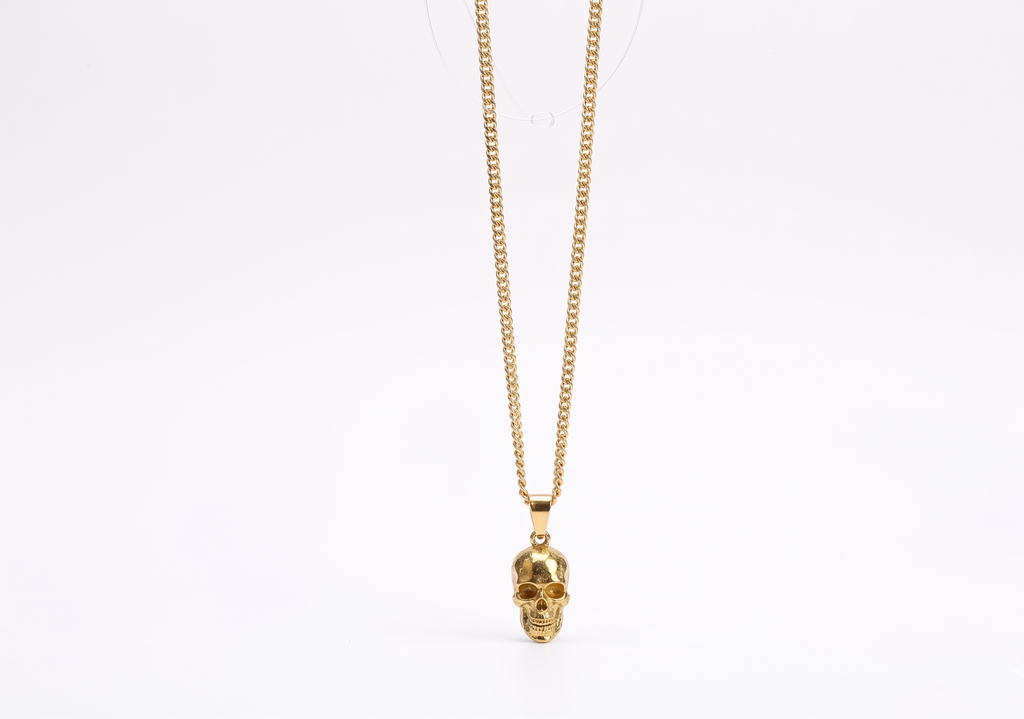 Skull Charm Necklace - Daring Statement Piece with Unique Design