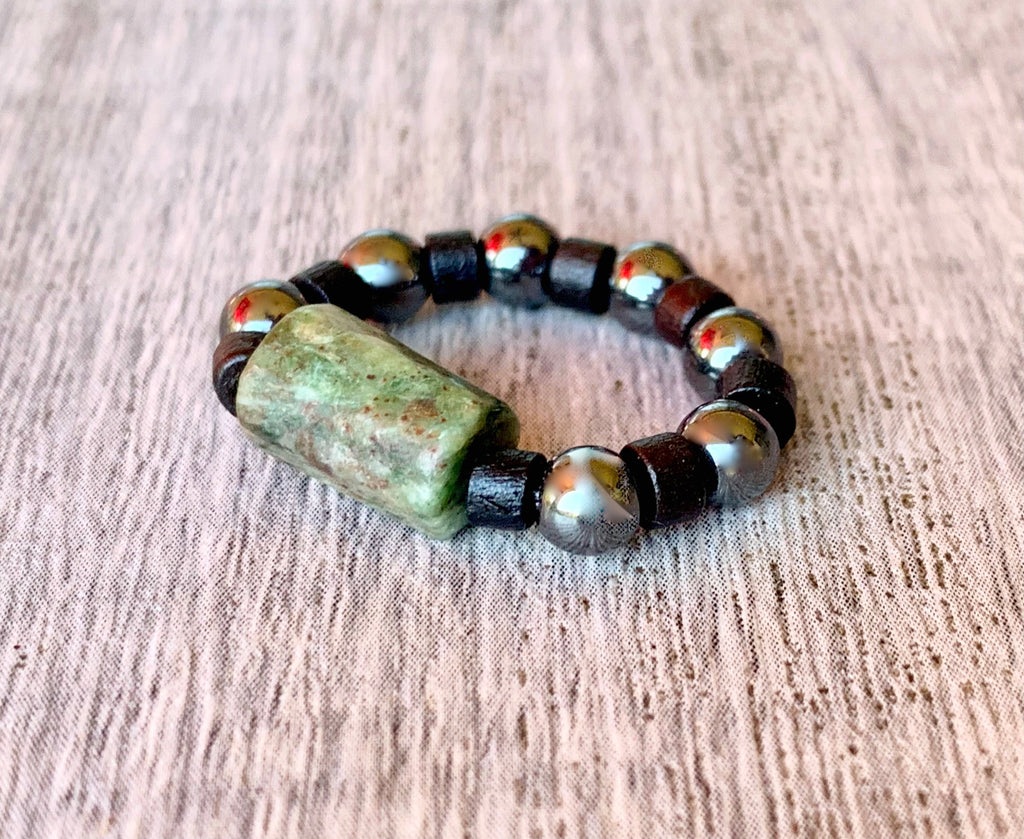 Ellen Handmade Emerald, Wood, and Black Hematite Expandable Ring