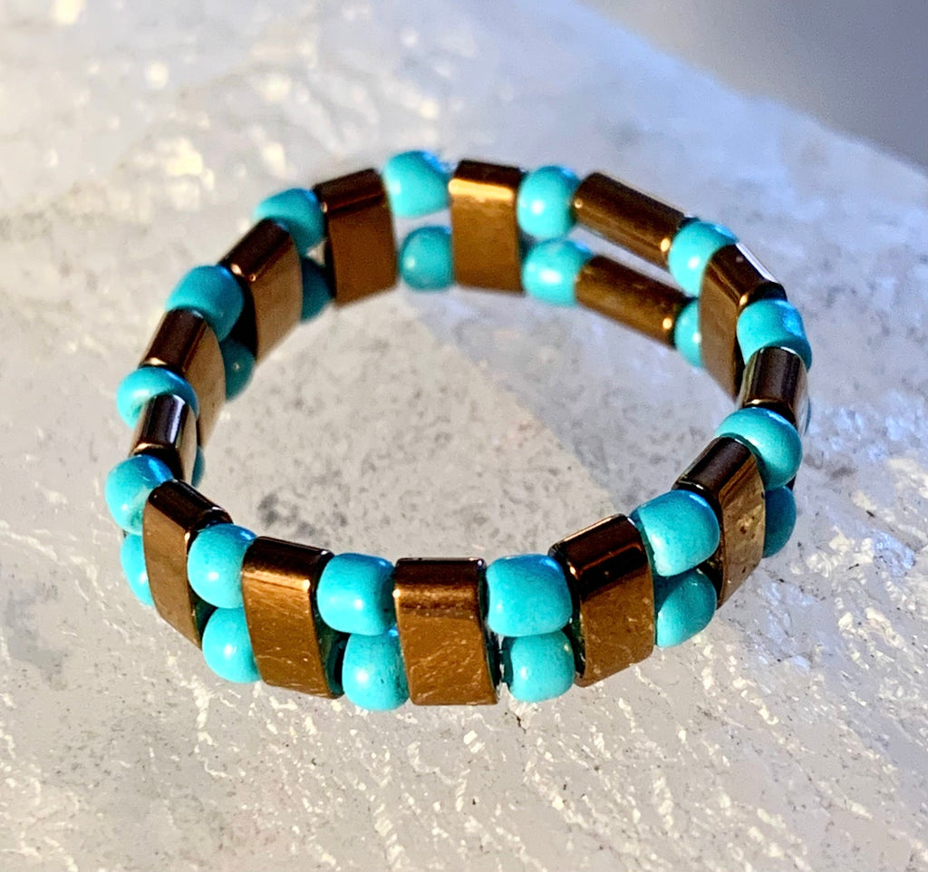 Kai Handmade Copper Plated Hematite and Seed Bead Expandable Ring (Size 7-8)