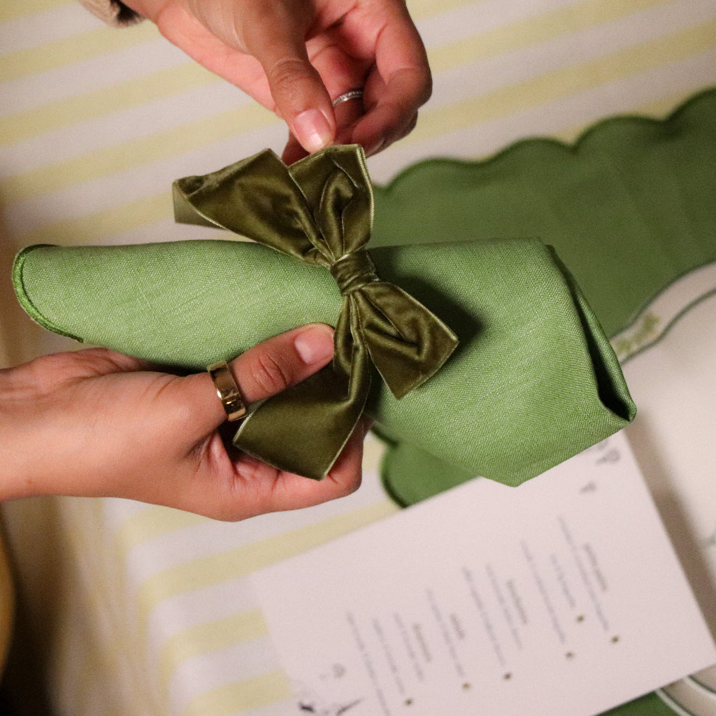 Large Forest Green Velvet Napkin Bow Tie - Set of 6