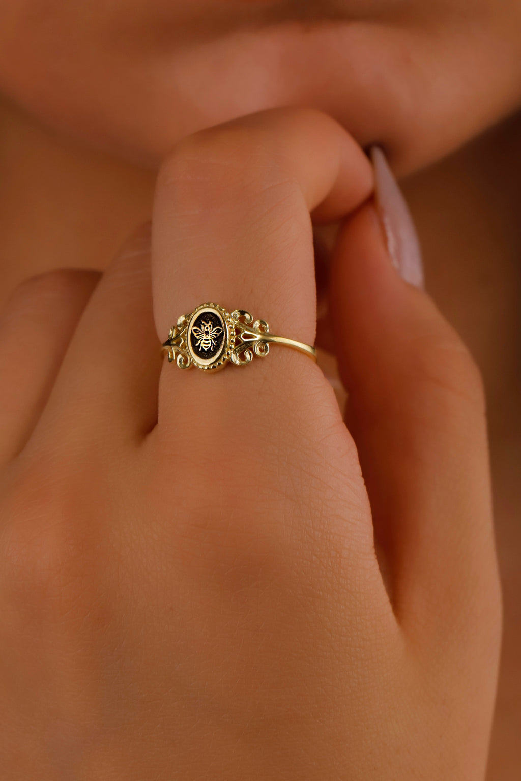 Honey Bee Ring - Captivating Design with Elegant Gold Finish