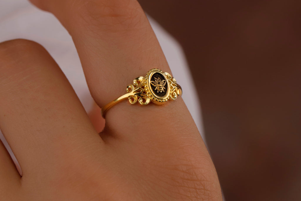 Honey Bee Ring - Captivating Design with Elegant Gold Finish