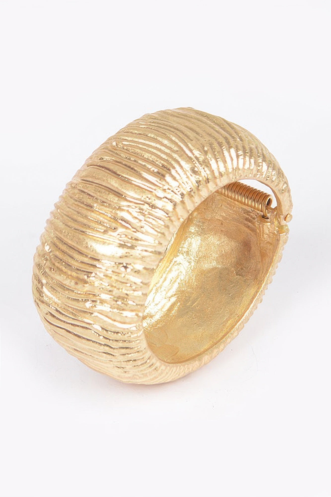 Cast Metal Spring Hinge Cuff