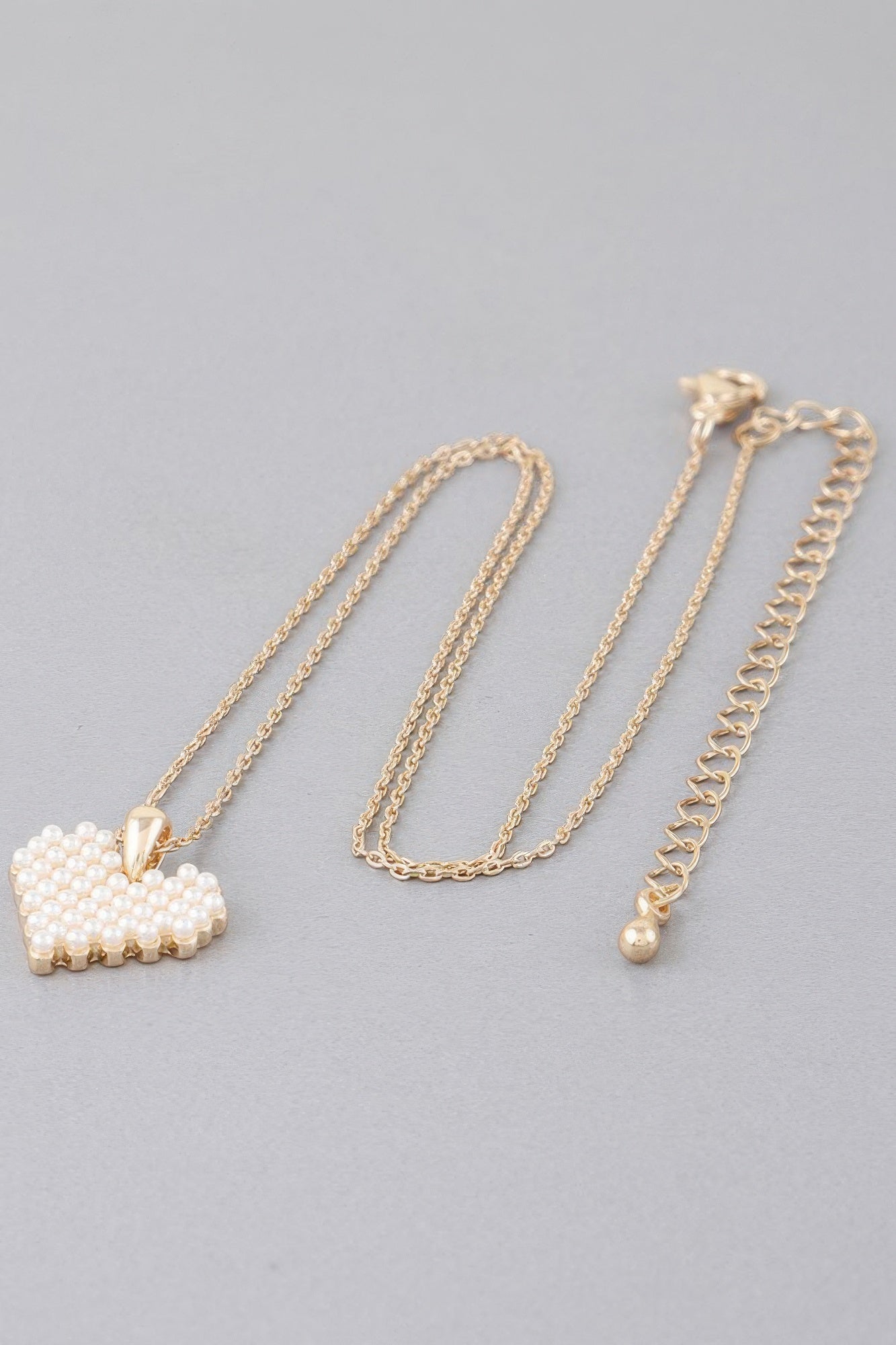Block Pearl Heart Necklace