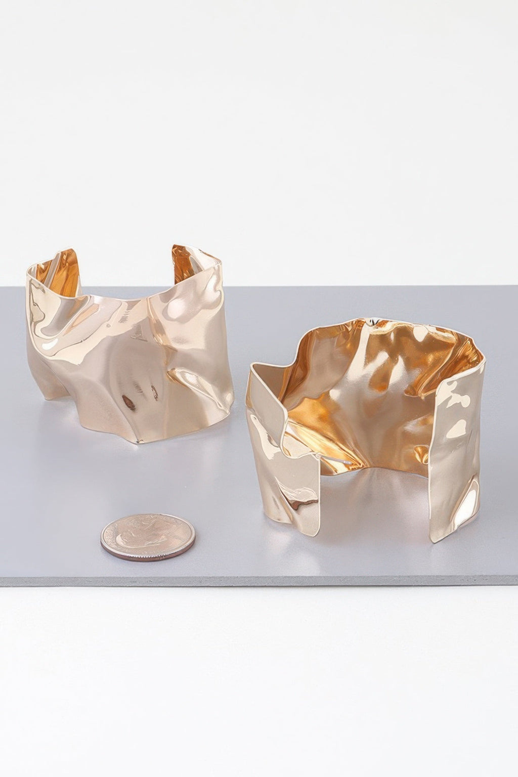 Ripple Plate Hoop Earrings