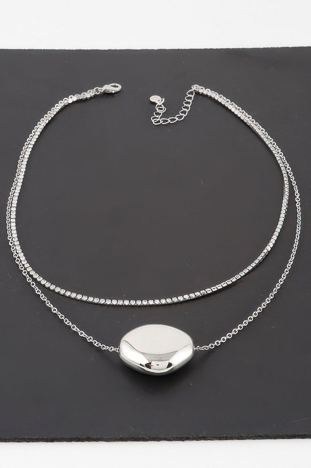 Double Shiny Plate Necklace