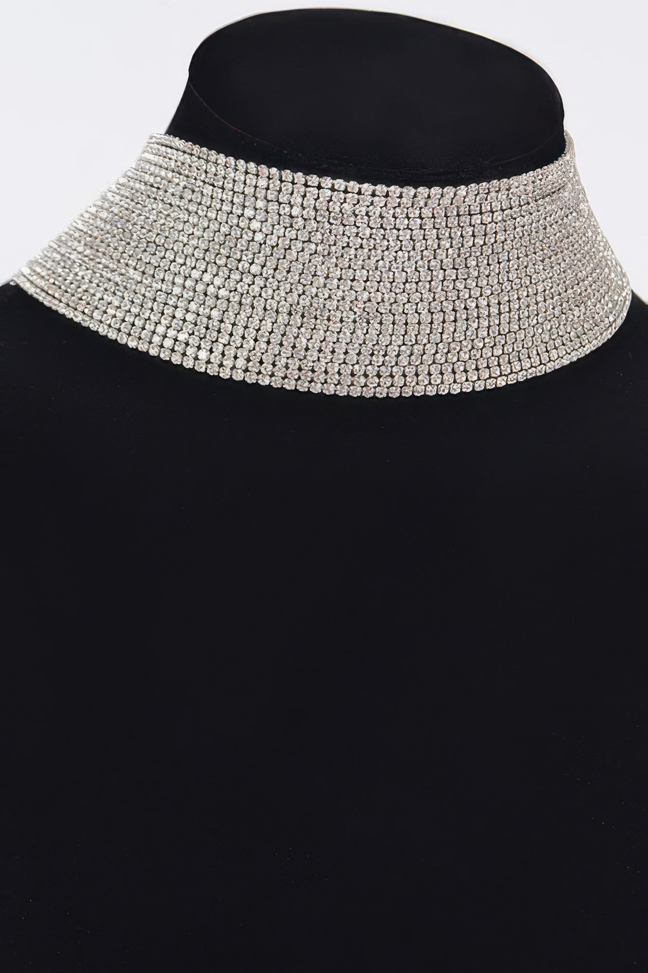 Thick Rhinestone Choker Necklace