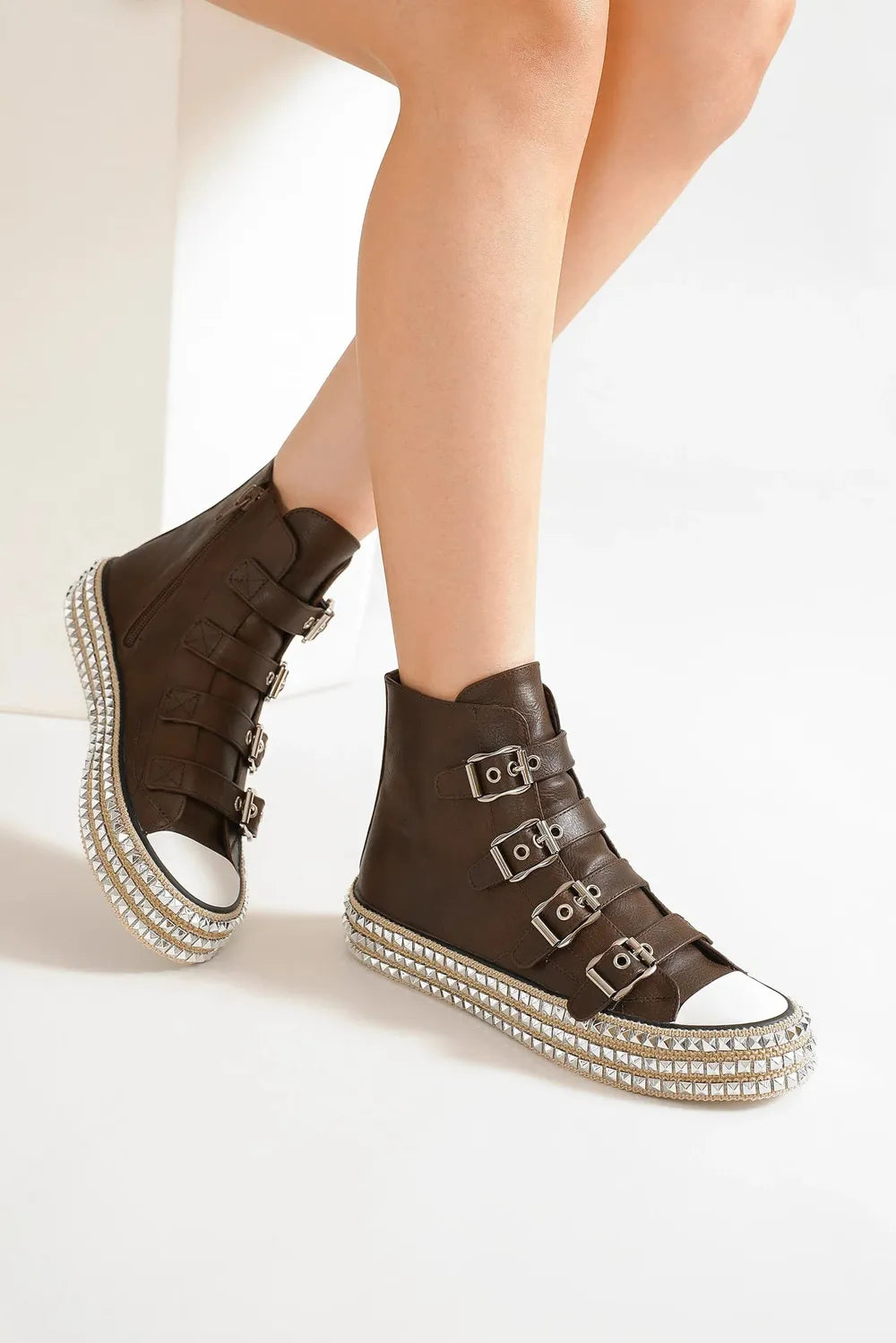 Fashion Multi-Buckle Straps Studded Platform Sneakers