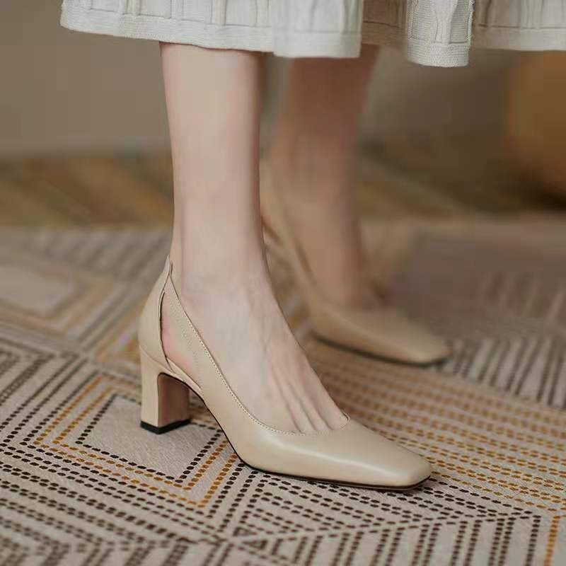 Women's Chunky Heel Square Toe Pumps - Professional Commuter Dress Shoes