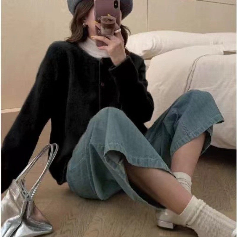 Loose Fit Solid Color Round Neck Sweater Cardigan