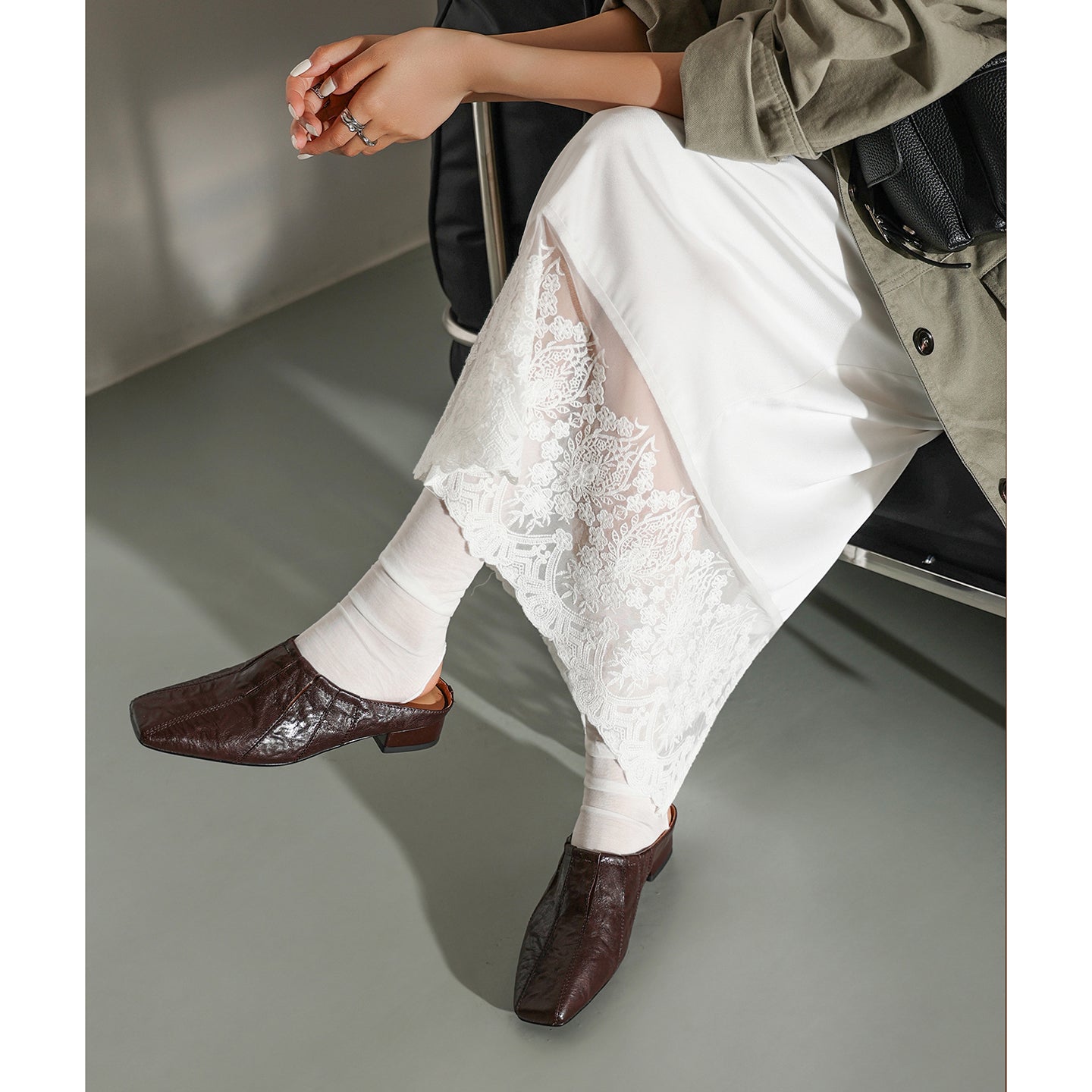 Women's Washed Cowhide Square-Toe Mules | Low Block Heel Backless Shoes