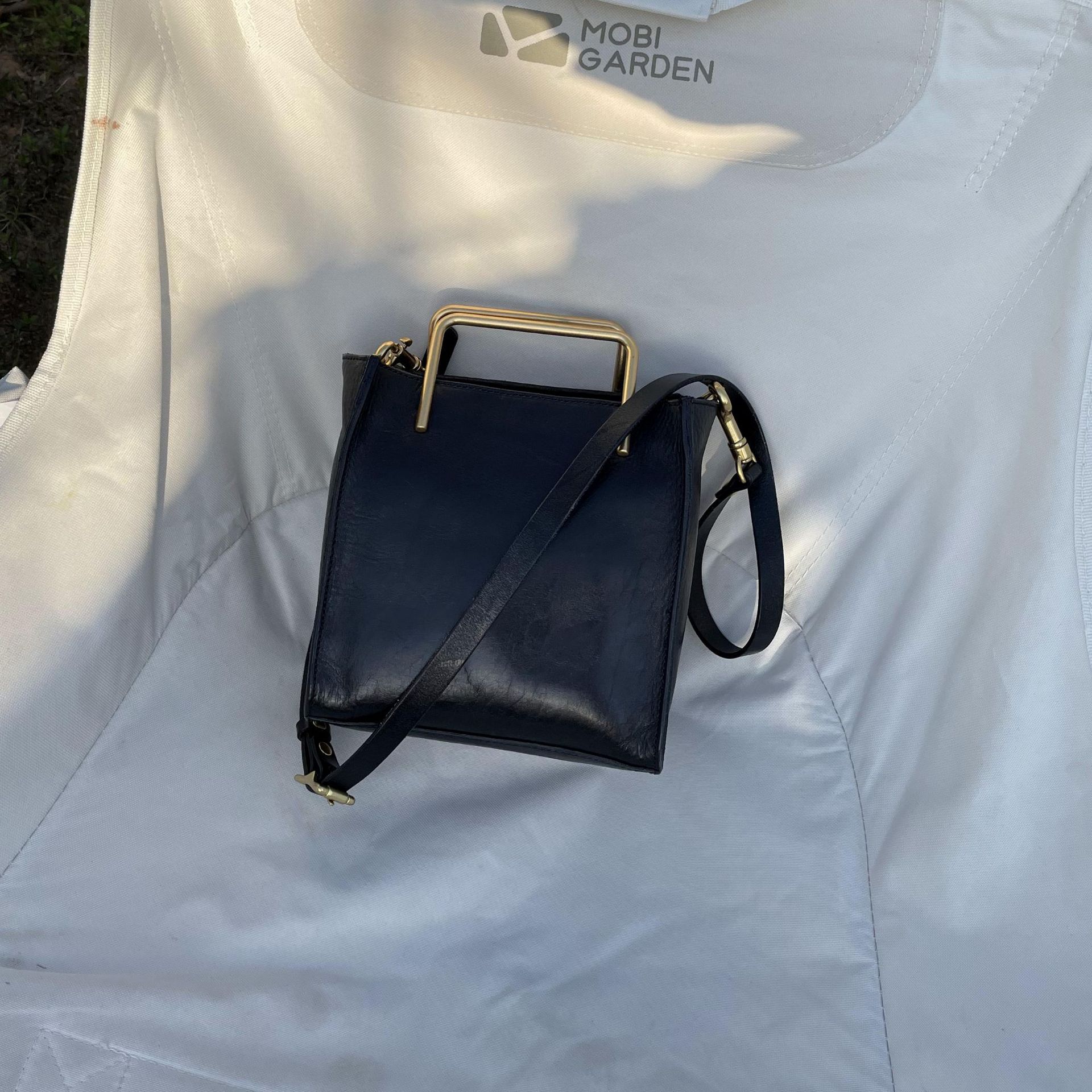 Vintage Full-Grain Leather Crossbody Bag | Small Square Cowhide Handbag for Women