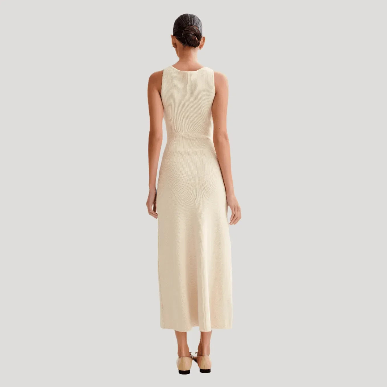 Albion Sleeveless Buttoned White Maxi Dress