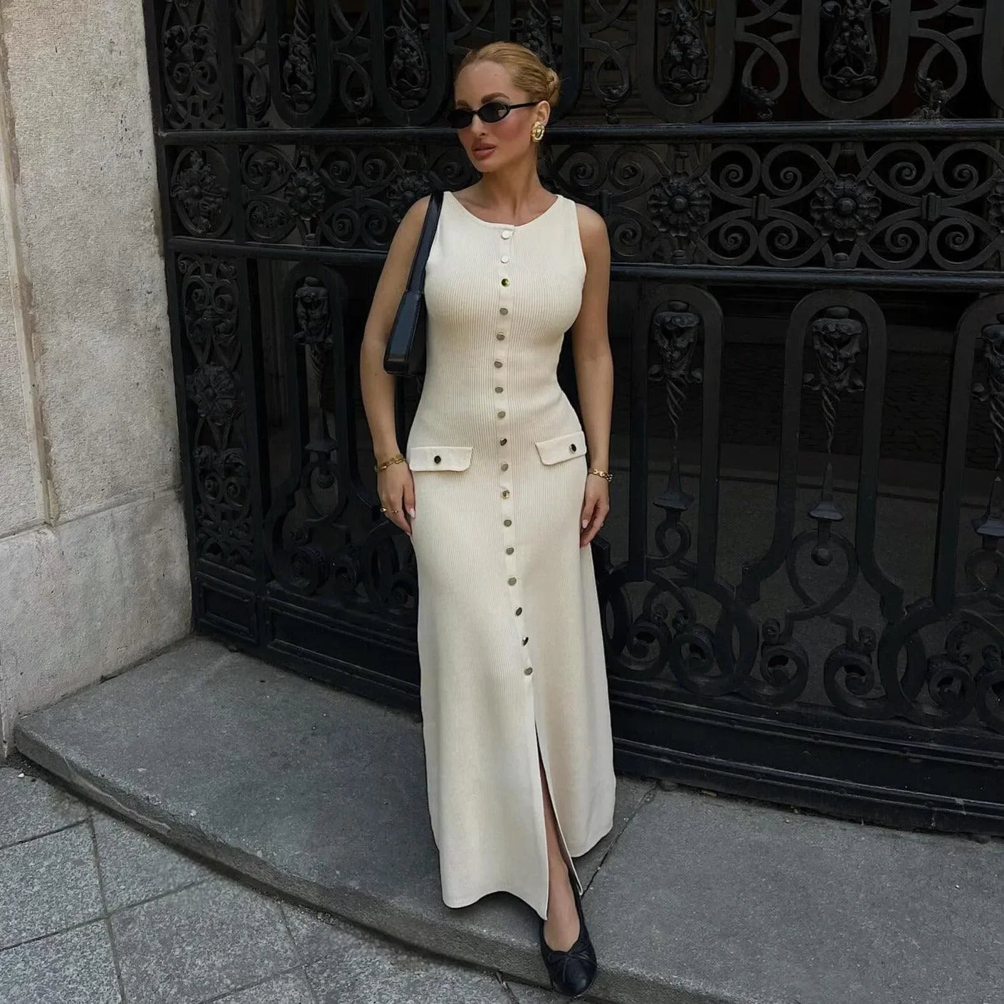Albion Sleeveless Buttoned White Maxi Dress