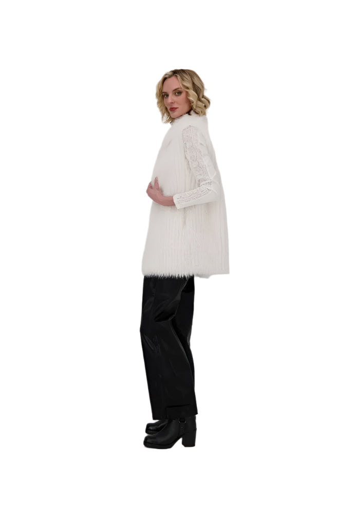 Gabby Isabella Collared Faux Fur Vest 524550