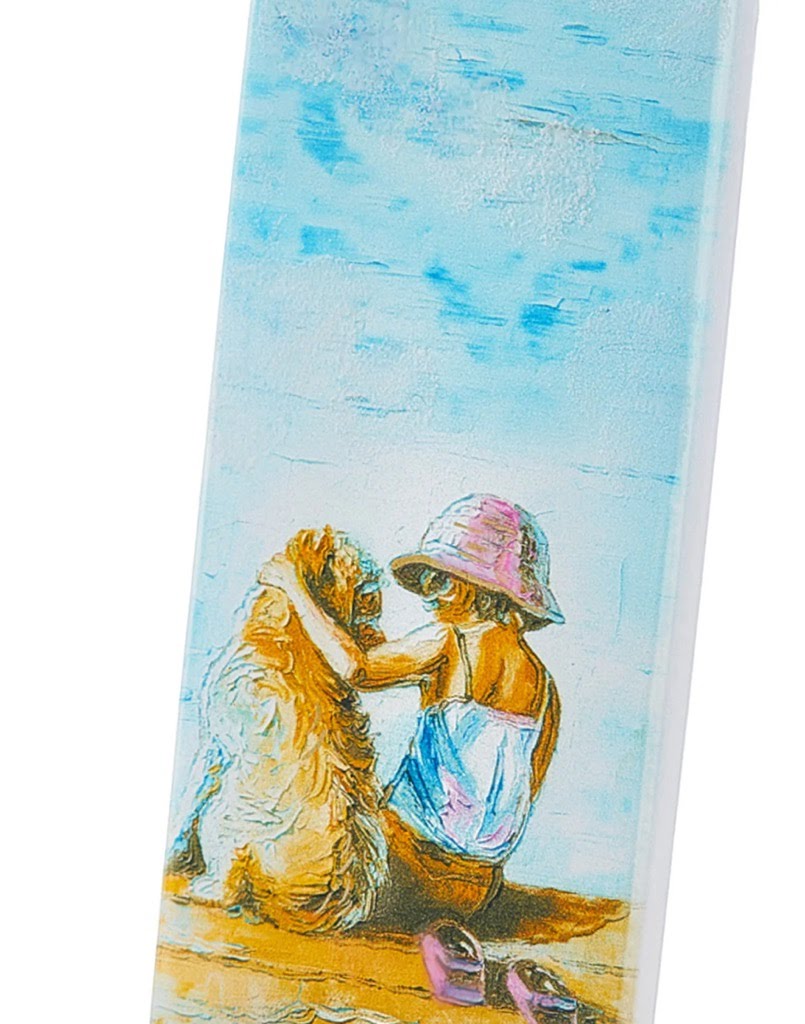 Flatyz Child & Dog On Beach Dock Candle