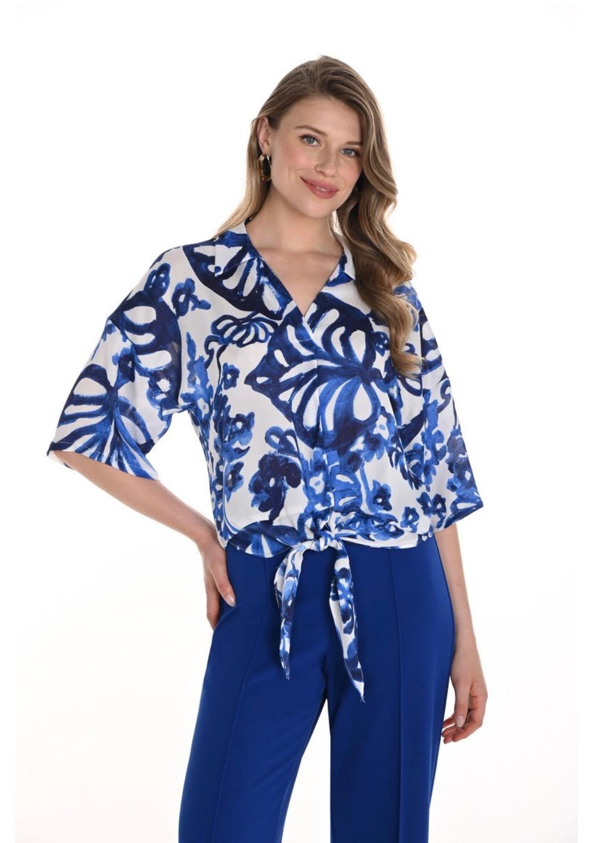 Frank Lyman Blue Floral Print Top 256382