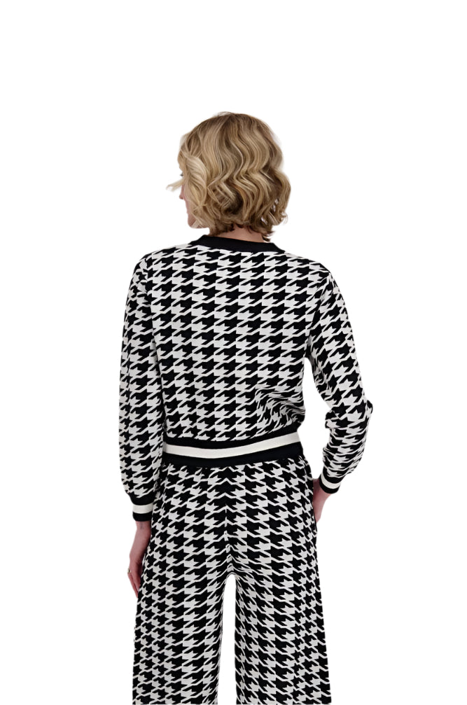 Gabby Isabella Houndstooth Zippered Sweater 524594