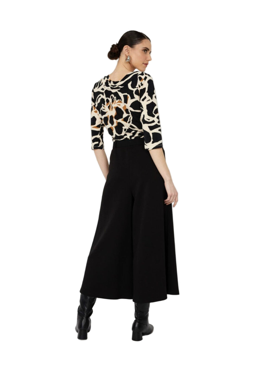 Frank Lyman Wide Leg Cropped Pants 253206