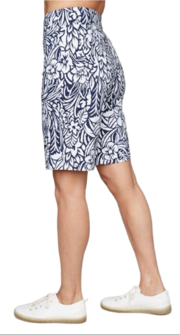 Carré Noir Bermuda Shorts 7938