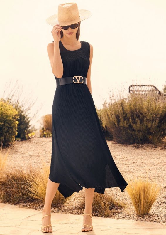 Frank Lyman Classic Black Pleated Dress 251547
