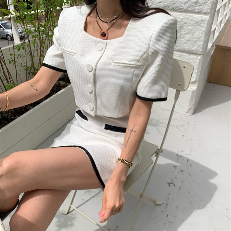 Stylish Ensemble featuring Color-Blocked Jacket and A-Line Skirt