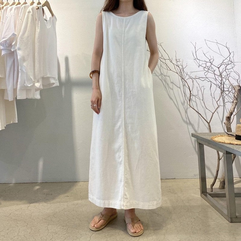 Minimalist Sleeveless Denim Dress