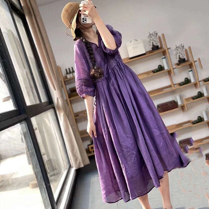 Flowy Maxi Dress in Casual Loose Fit and Solid Color