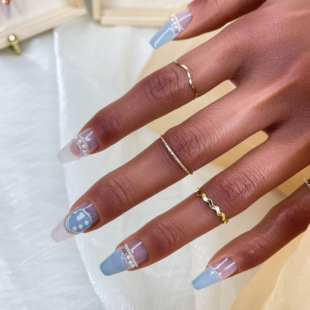 GGDDSHA Press On Nails Short, No Fade Out Fake NailsSeamless Fit Soft Gel Glue On Nails Charms For WomenHandmade Nail Art Manicure Gradient,AzureEssence