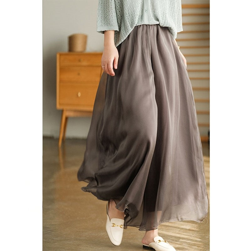 Wide Leg Pants in Solid Color with Artistic Flair