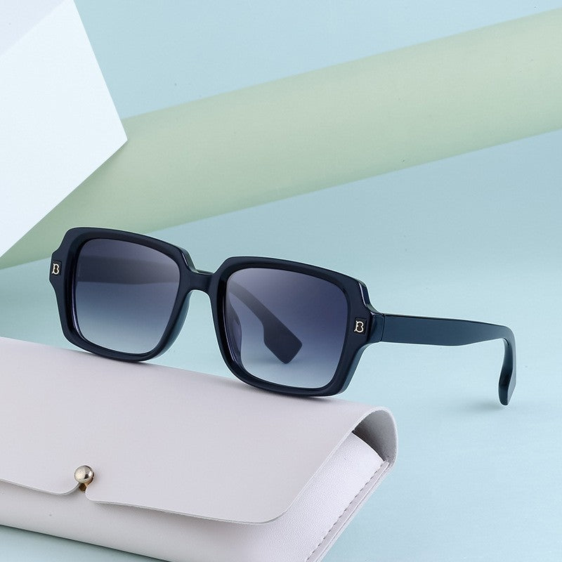 Fashionable Square UV Protection Simple Sunglasses