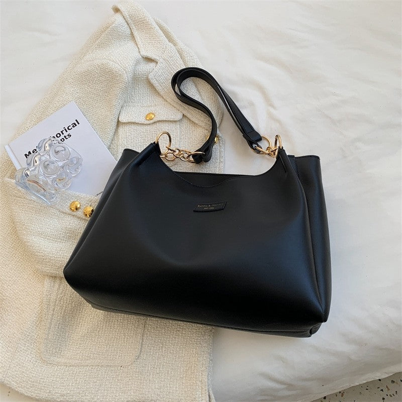 Single-Shoulder Tote Bag with Large Capacity and Versatile Design