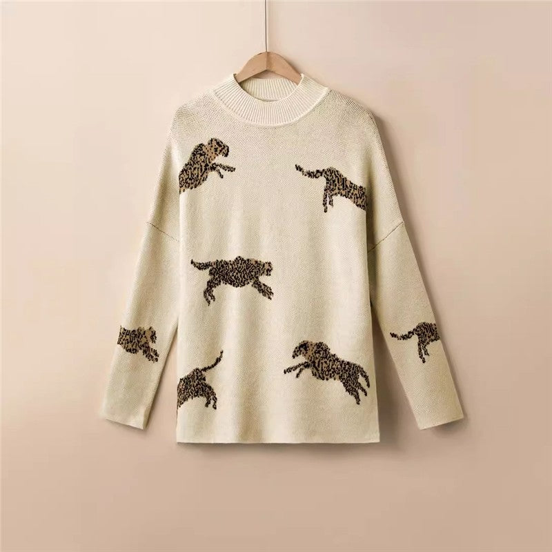 Loose High Neck Sweater With Printed Hem Slit