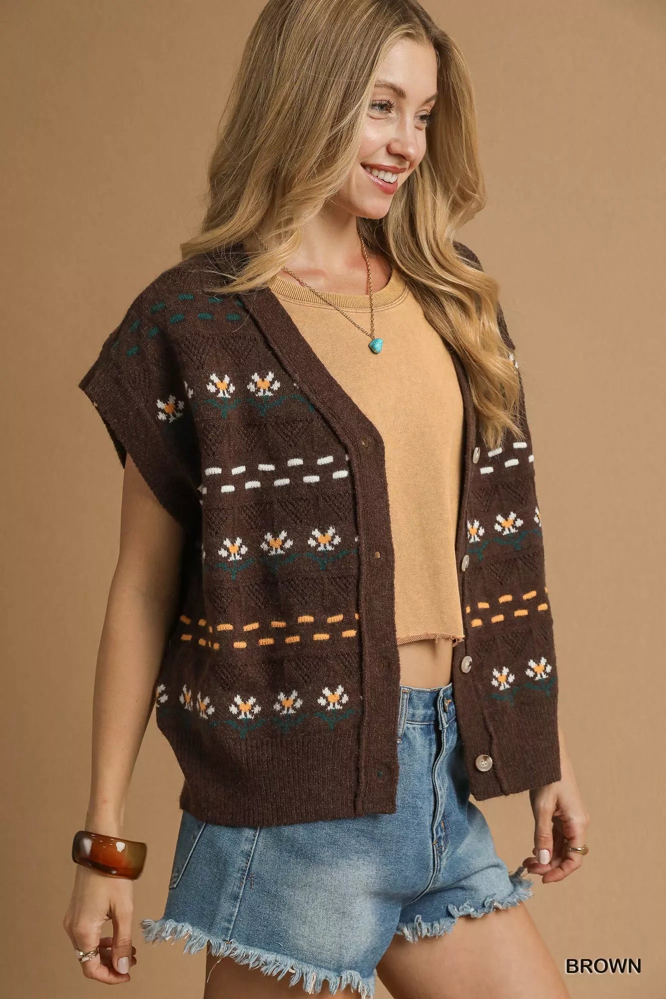 Button-Down Knit Vest with Floral Pattern