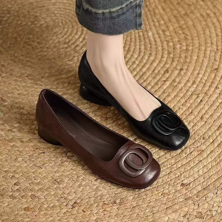 Women's Vintage Round Toe Slip-On Flats | Chunky Low Heel Casual Shoes