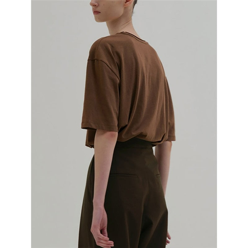 Round-Neck Short-Sleeved Plain T-Shirt With Contrast Hem For Women.