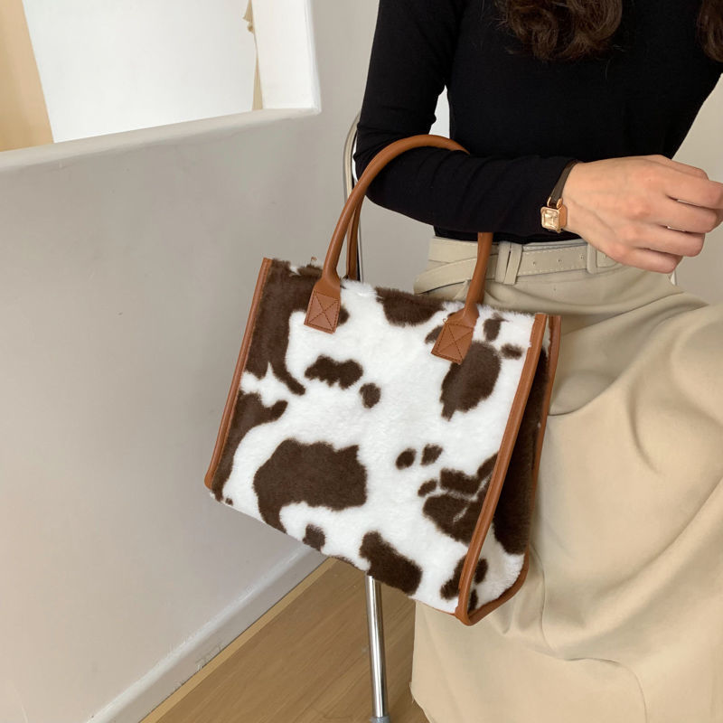Plush Shoulder Bag - Trendy Autumn Winter Crossbody Bag for Women