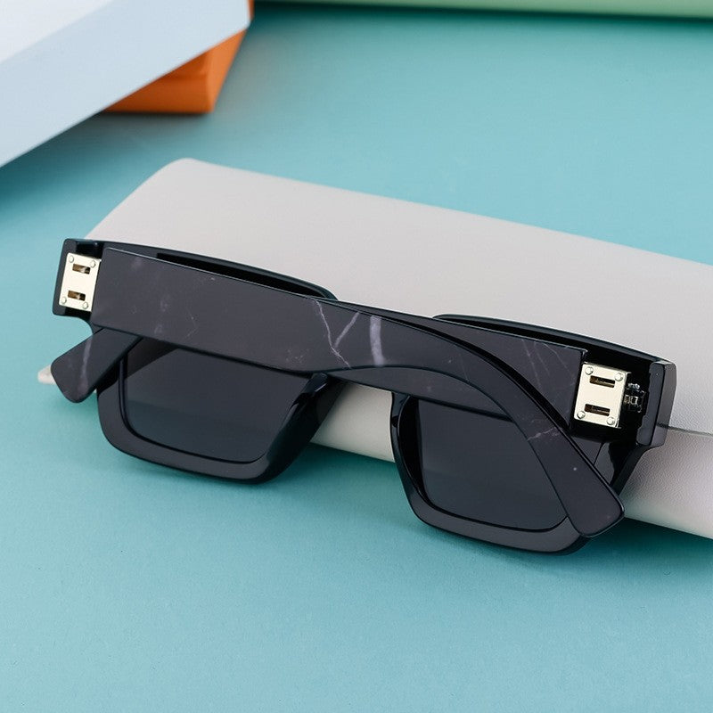 Women's Trendy Lightweight And Fashionable Square Sunglasses