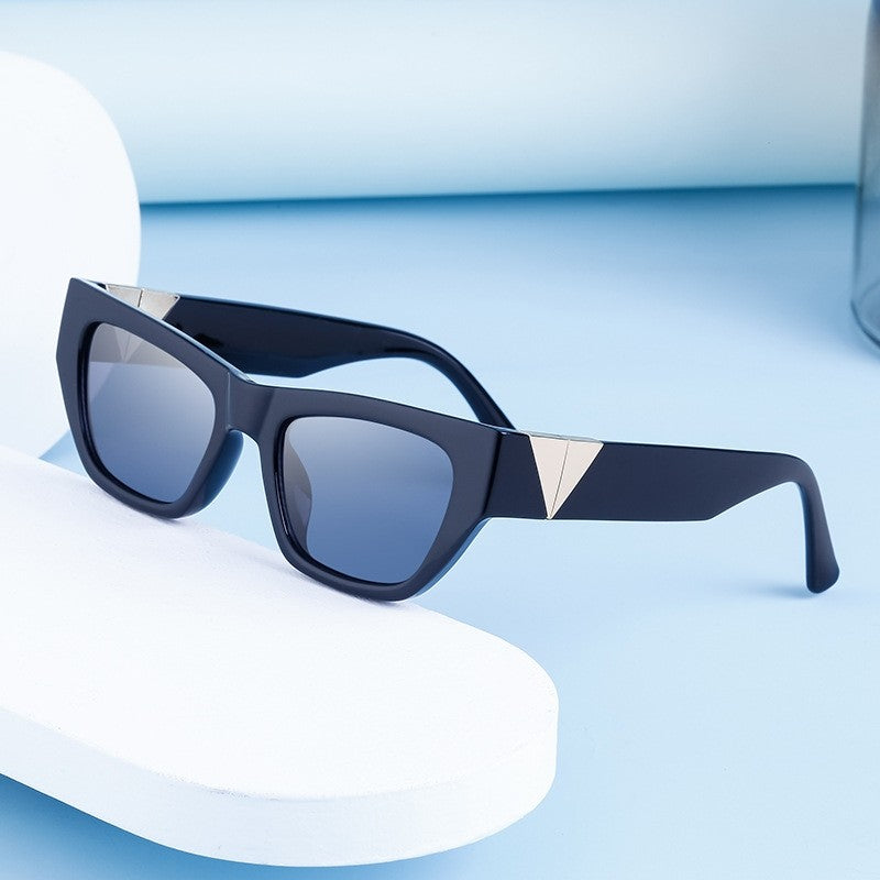 Fashion Cat Eye UV Protection Small Frame Sunglasses