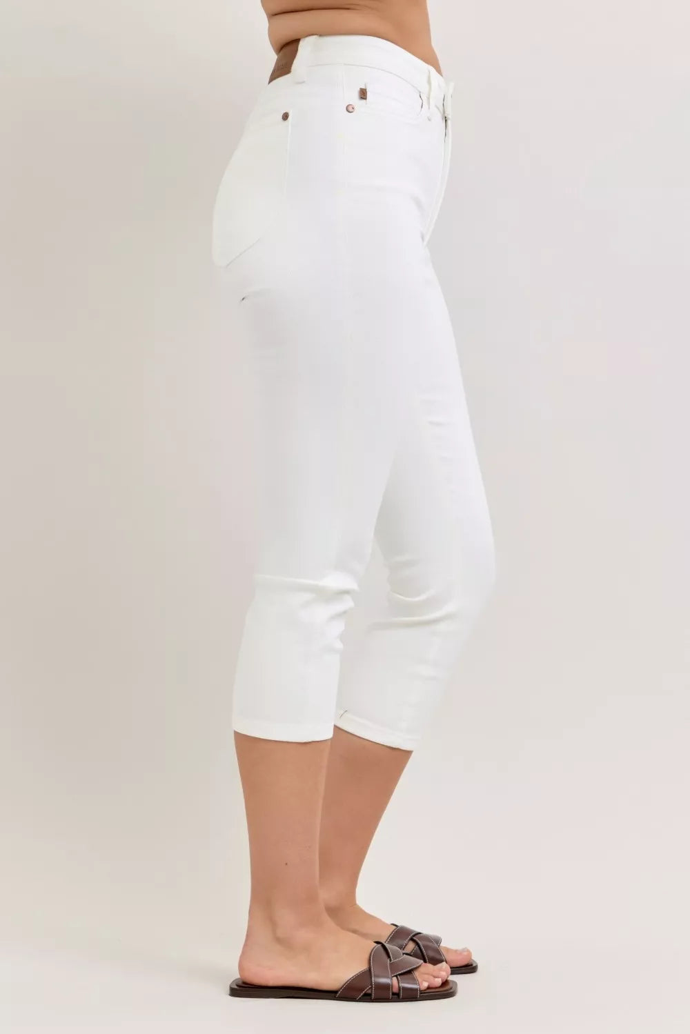 High Waist Extended Waistband Capri Pants with Spade Pockets