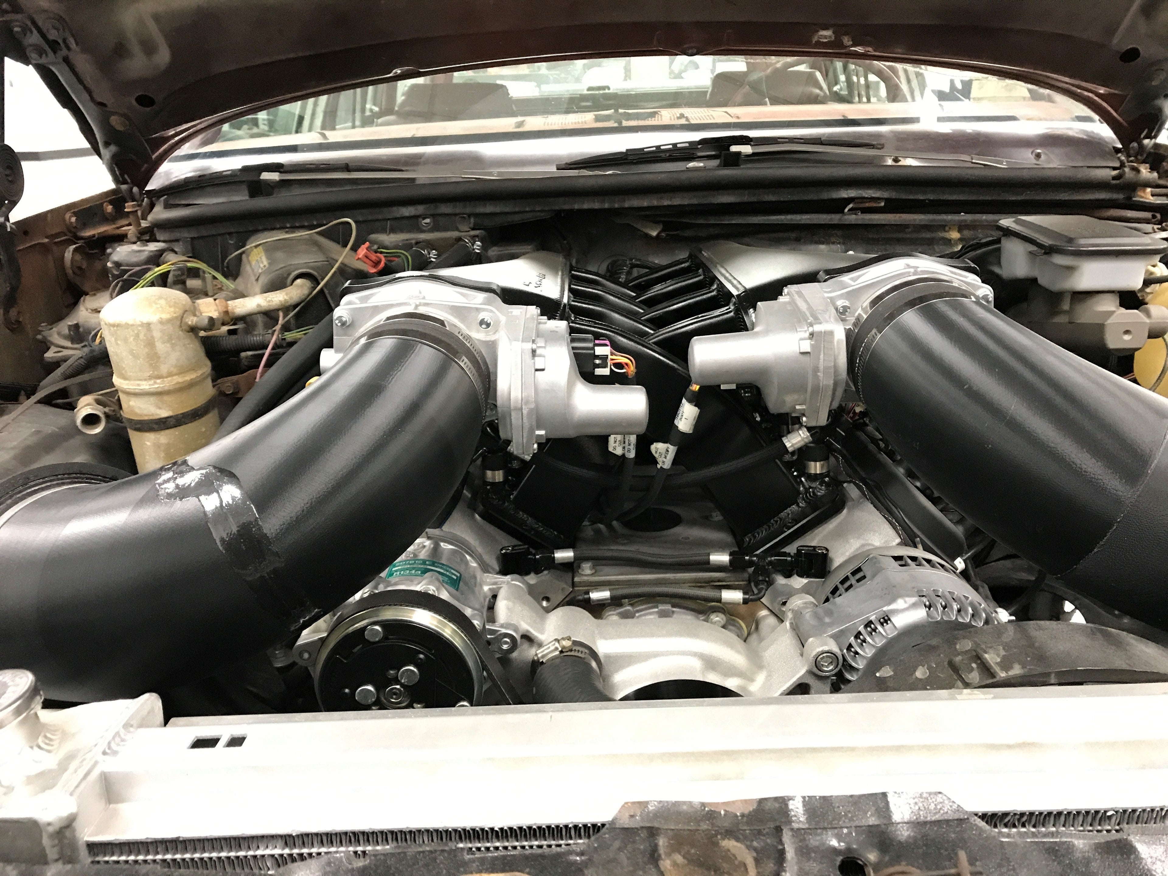 Sniper EFI Fabricated Intake Manifold Dual Plenum 92mm GM LS3/L92, and Fuel Rail Kit - Silver