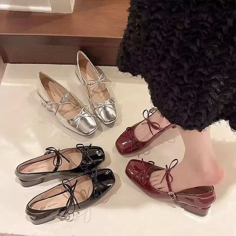 Women's Square-Toe Mary Jane Shoes with Bow - Chunky Heel Dress Shoes