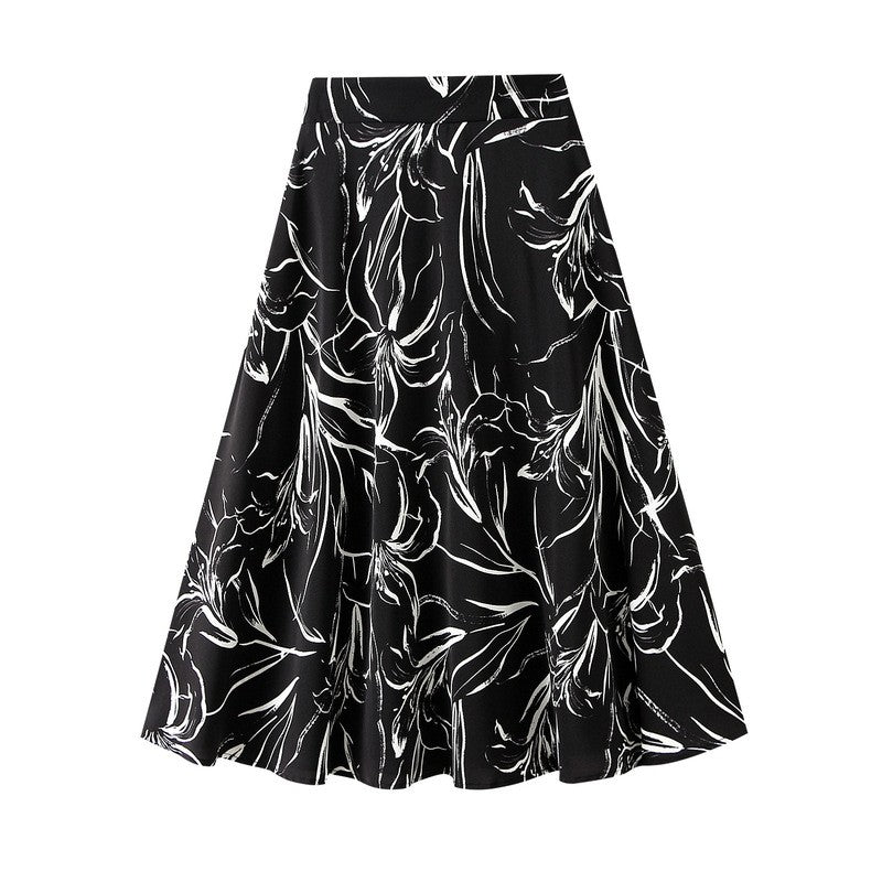 Sure! Here is an optimized title for your clothing product:

"Printed A-Line Skirt with Elastic Waistband