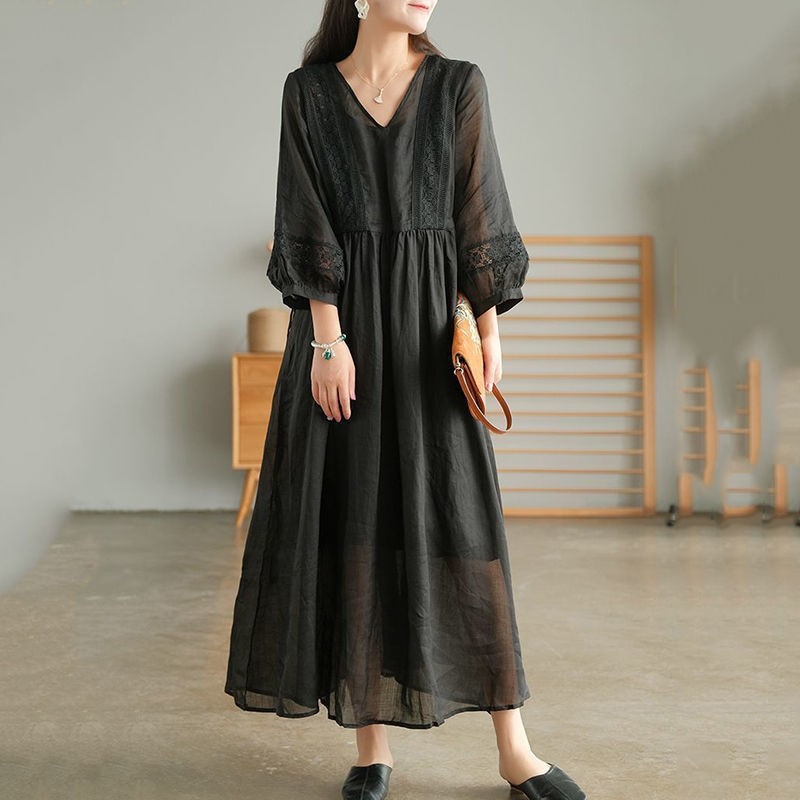 Flowy Maxi Dress in Casual Loose Fit and Solid Color