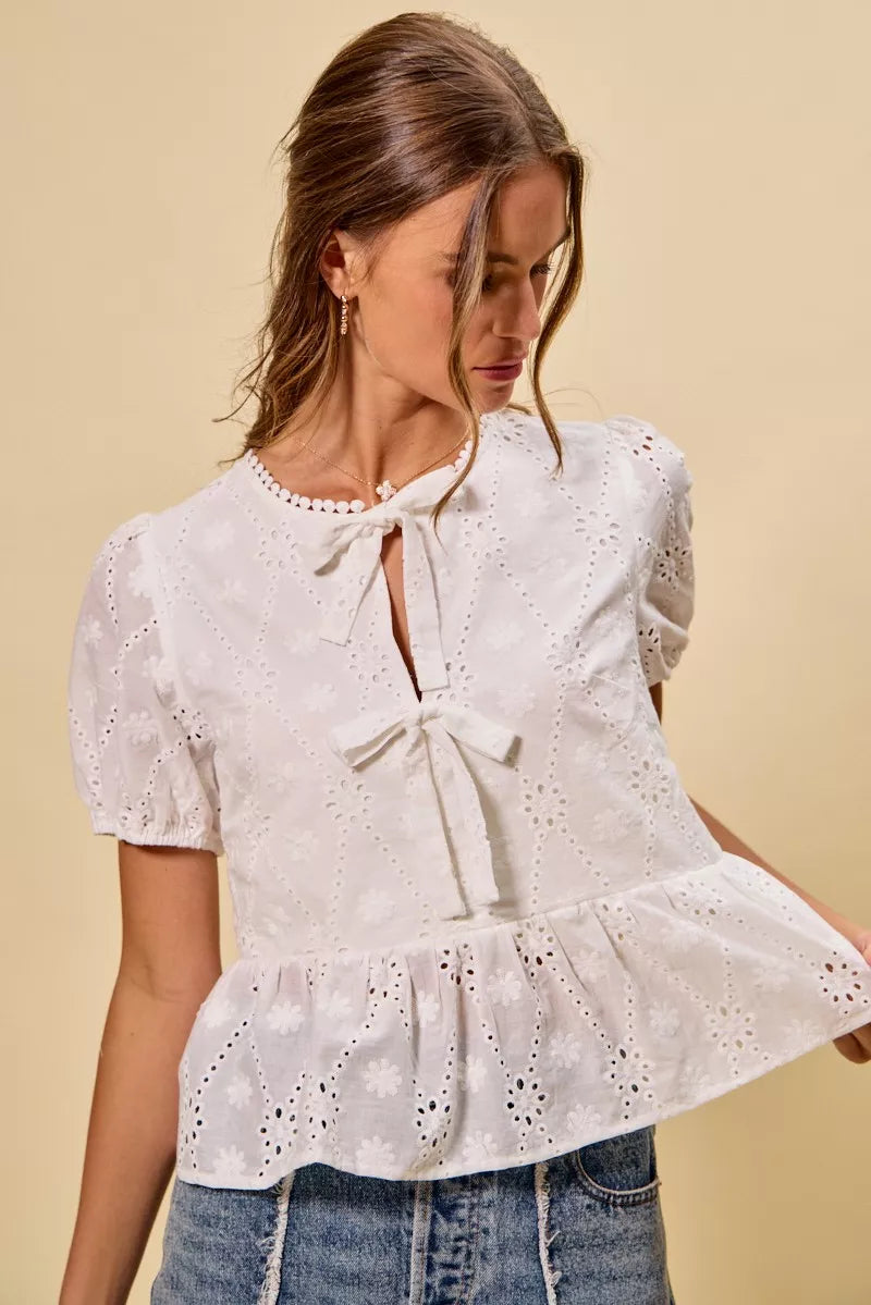 Cotton Eyelet Front Tie Short Sleeves Blouse